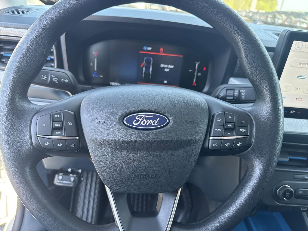 Used 2025 Ford Maverick XLT image 22