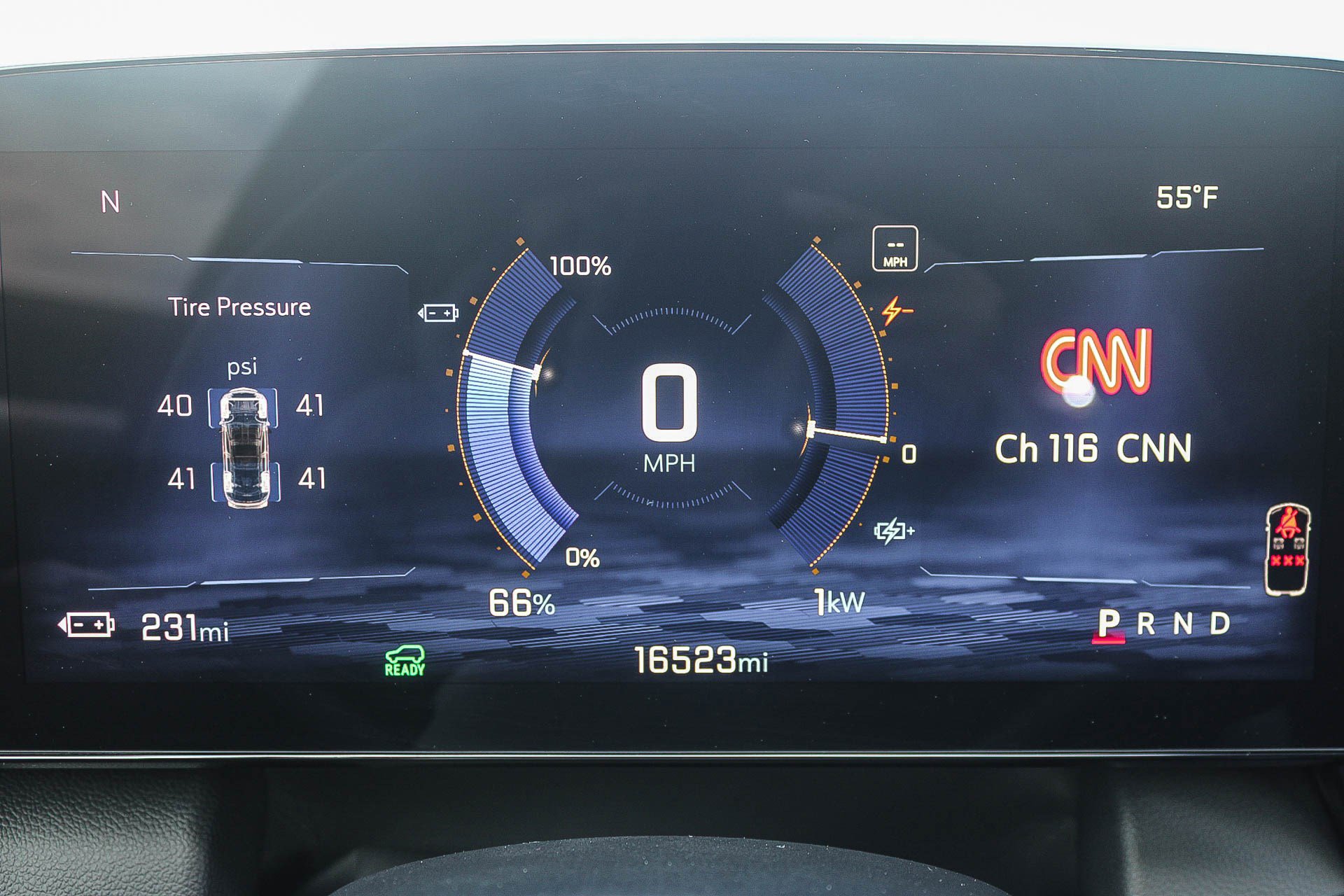 Used 2025 Chevrolet Equinox EV RS image 24