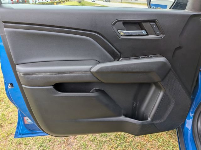 Used 2023 Chevrolet Colorado LT w/ LT Convenience Package II image 12