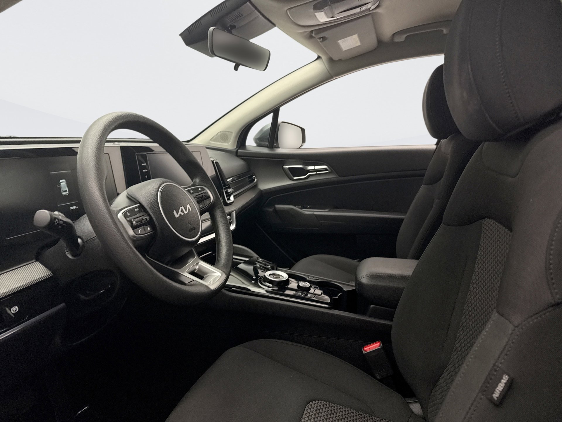 Used 2023 Kia Sportage LX image 10