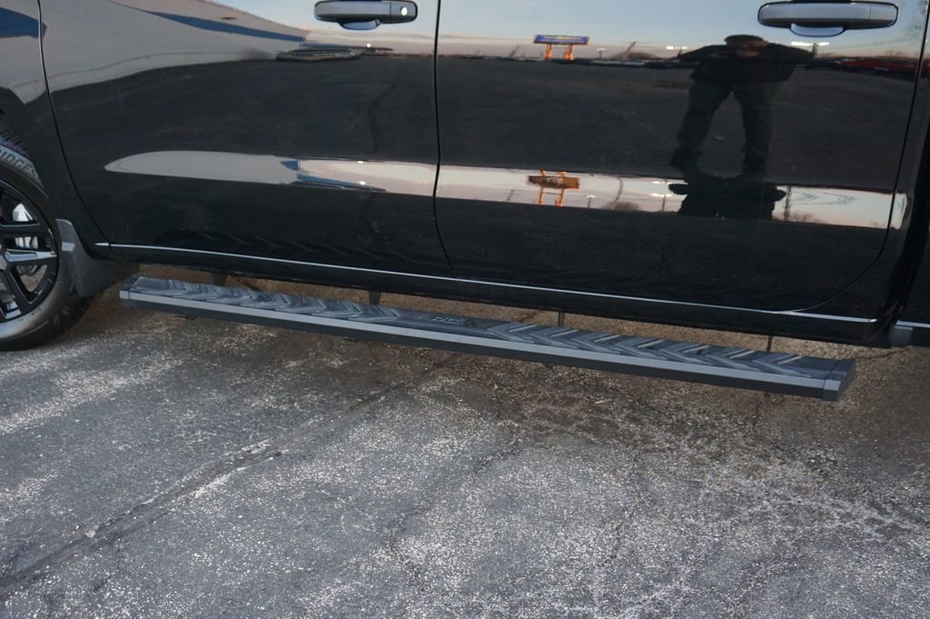 New 2025 Chevrolet Silverado 1500 Custom image 28