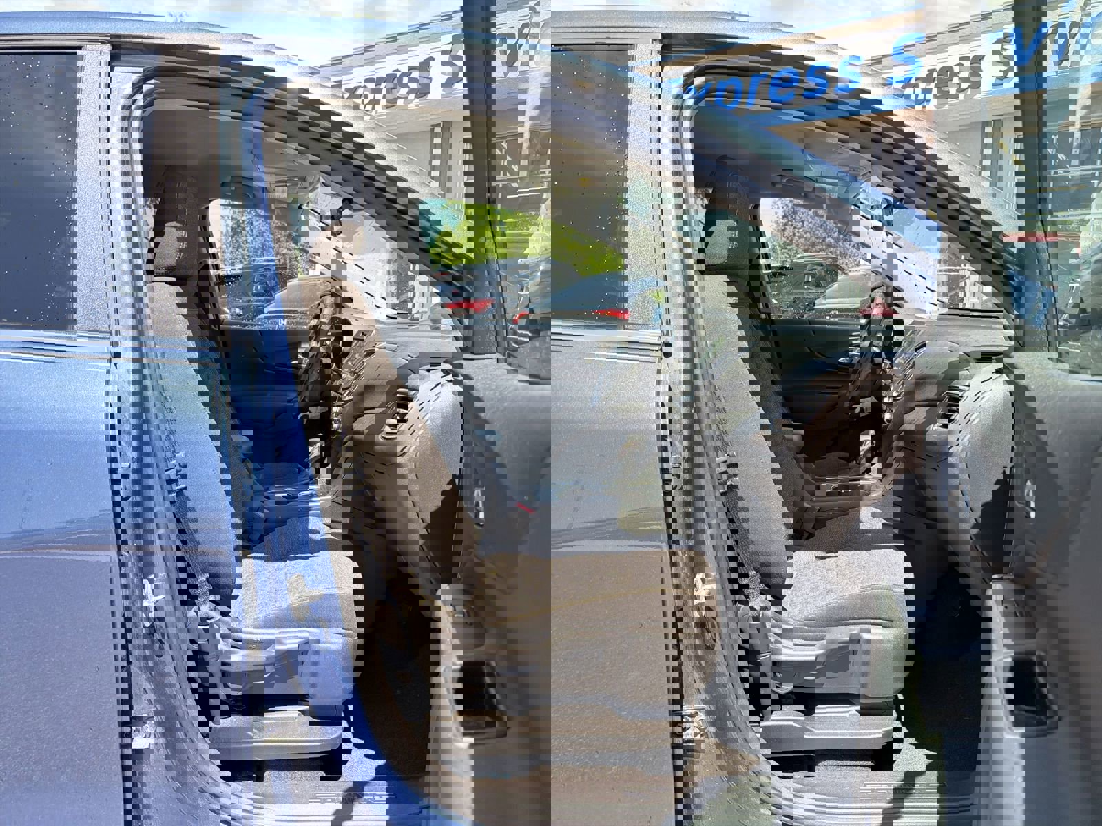 Used 2024 Chevrolet Equinox LT w/ LPO, Floor Liner Package image 32