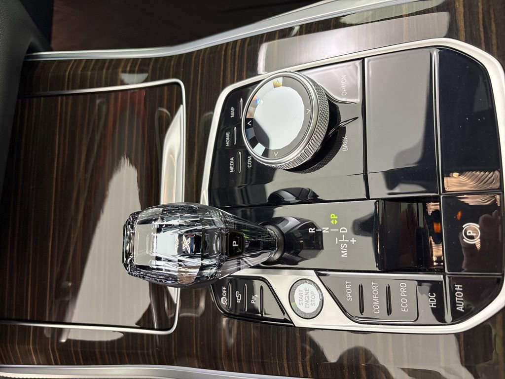 Certified 2023 BMW X5 xDrive40i w/ Executive Package image 17