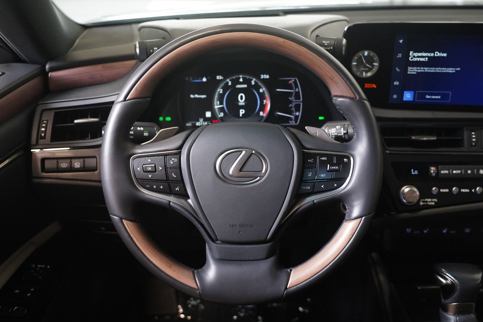 Used 2023 Lexus ES 350 Ultra Luxury w/ Accessory Package (Z2) FWD image 15