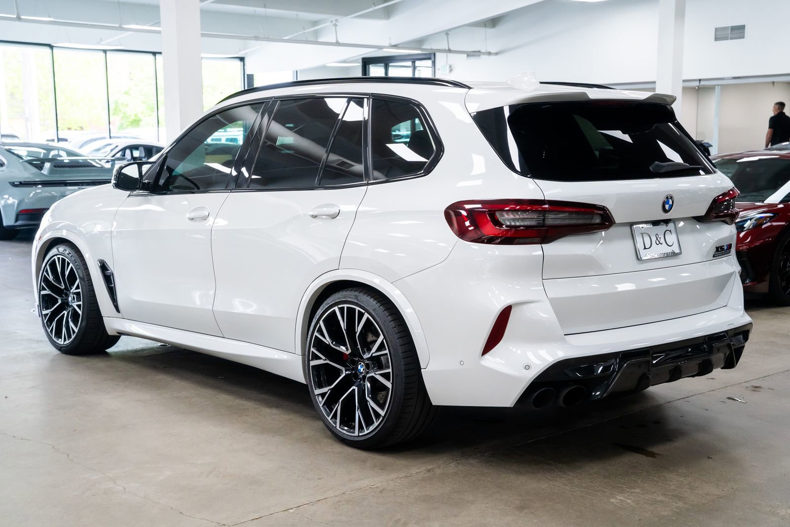 Used 2022 BMW X5 M w/ Competition Package 2 AWD/4WD image 5