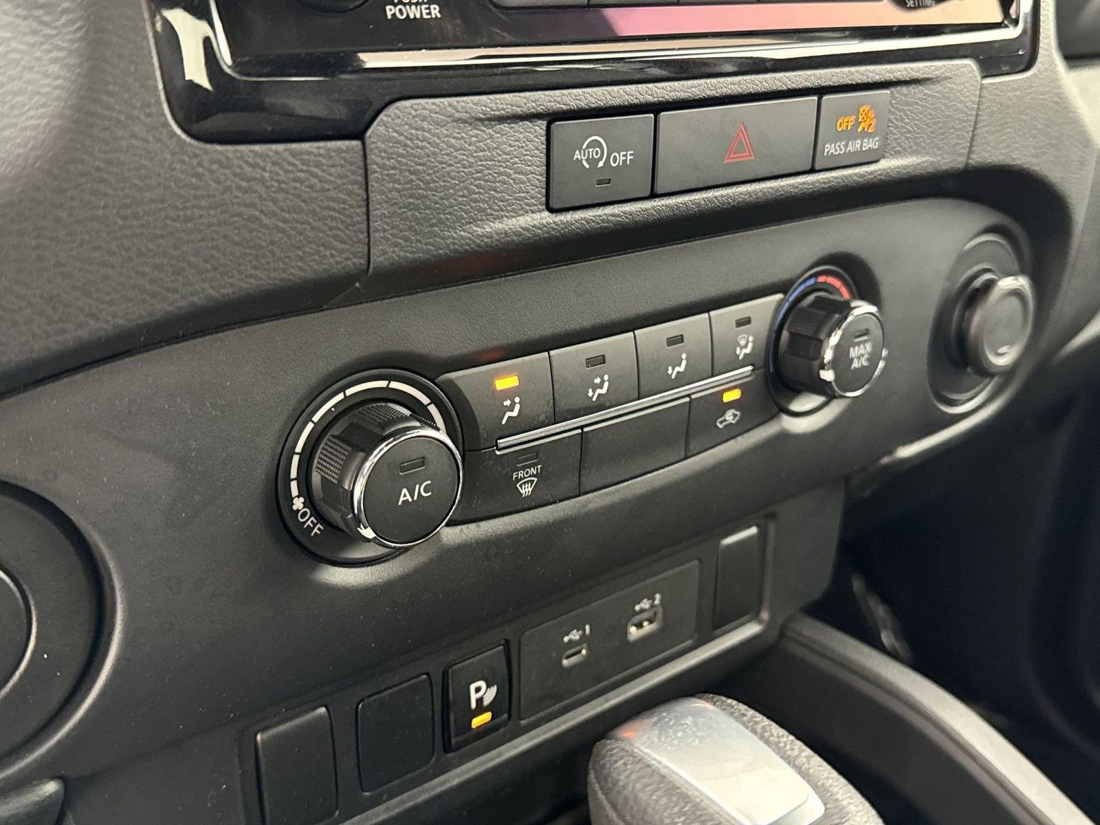 Certified 2023 Nissan Frontier SV w/ Midnight Edition Package image 11