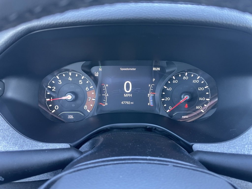 Used 2024 Jeep Compass Latitude image 9