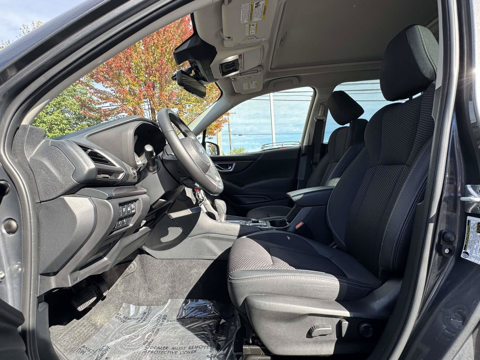 Used 2024 Subaru Forester Premium AWD/4WD image 14