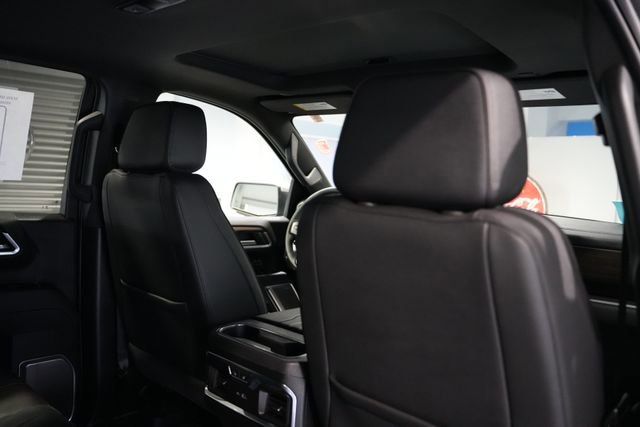 Used 2025 Chevrolet Silverado 1500 High Country w/ Technology Package image 20