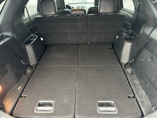 Used 2018 Ford Explorer XLT w/ Equipment Group 202A image 9