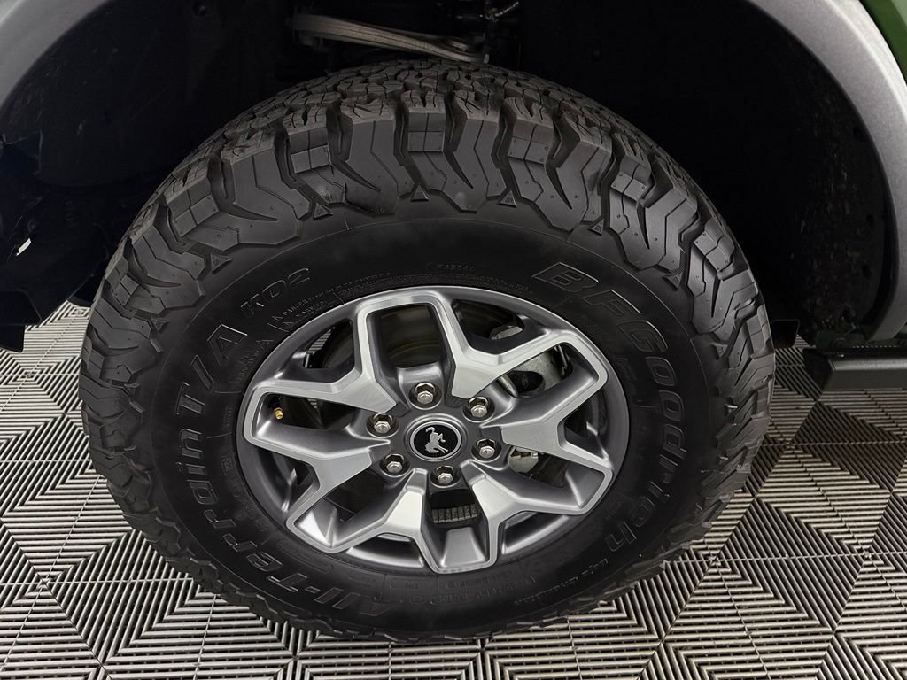 Used 2025 Ford Bronco Badlands AWD/4WD image 12