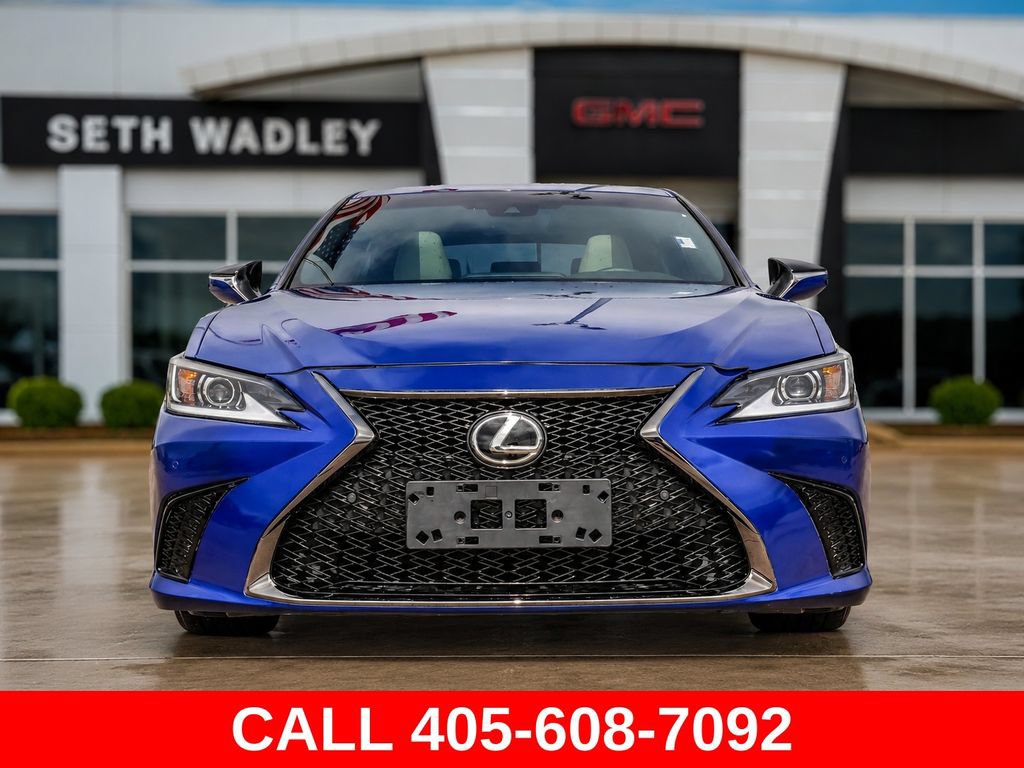 Used 2022 Lexus ES 350 F Sport w/ Accessory Package 2 FWD image 2