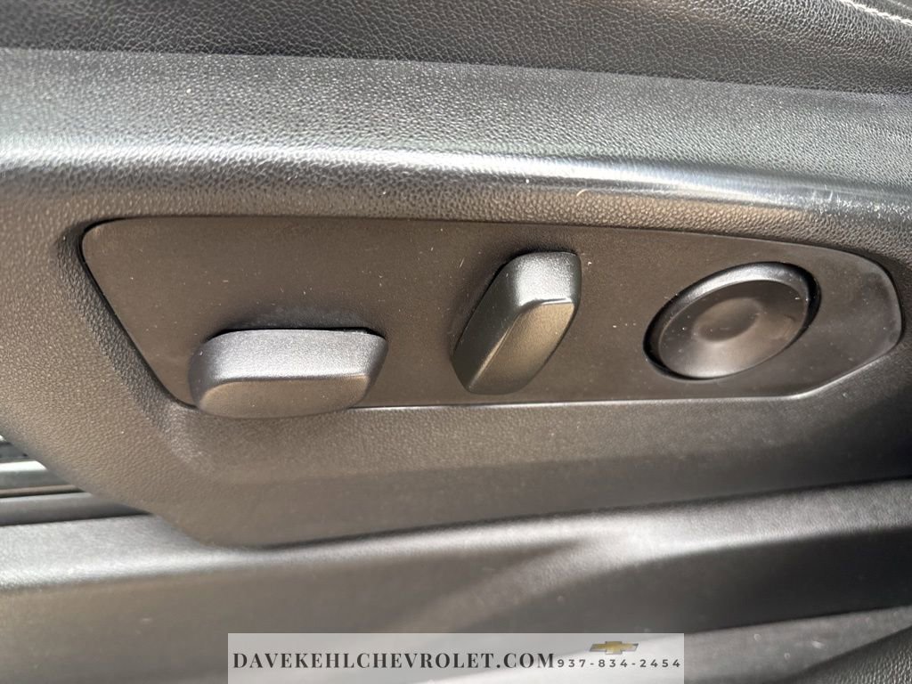 Certified 2021 Chevrolet Suburban LT w/ Luxury Package image 18