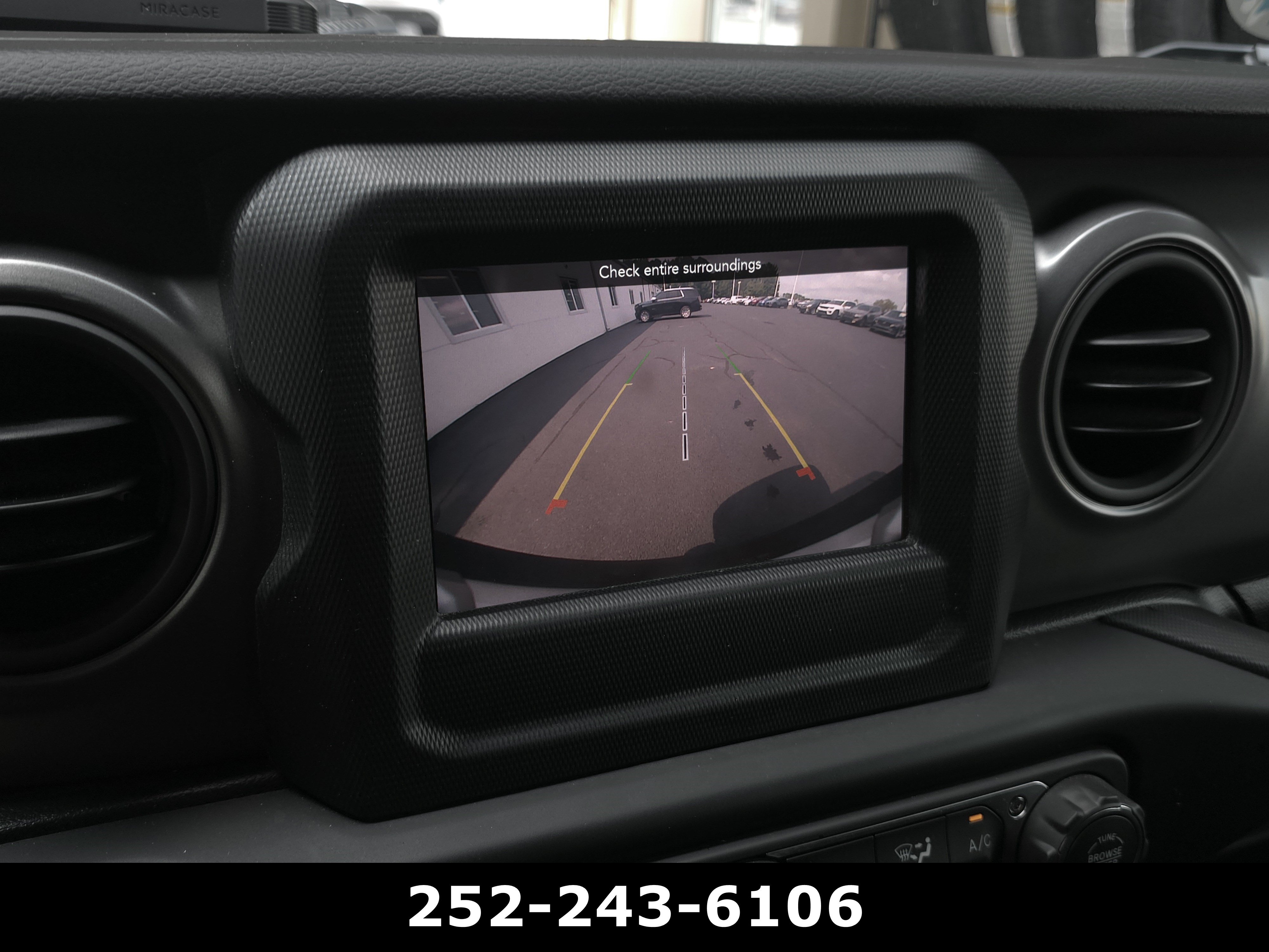 Used 2023 Jeep Wrangler Unlimited Sport AWD/4WD image 19