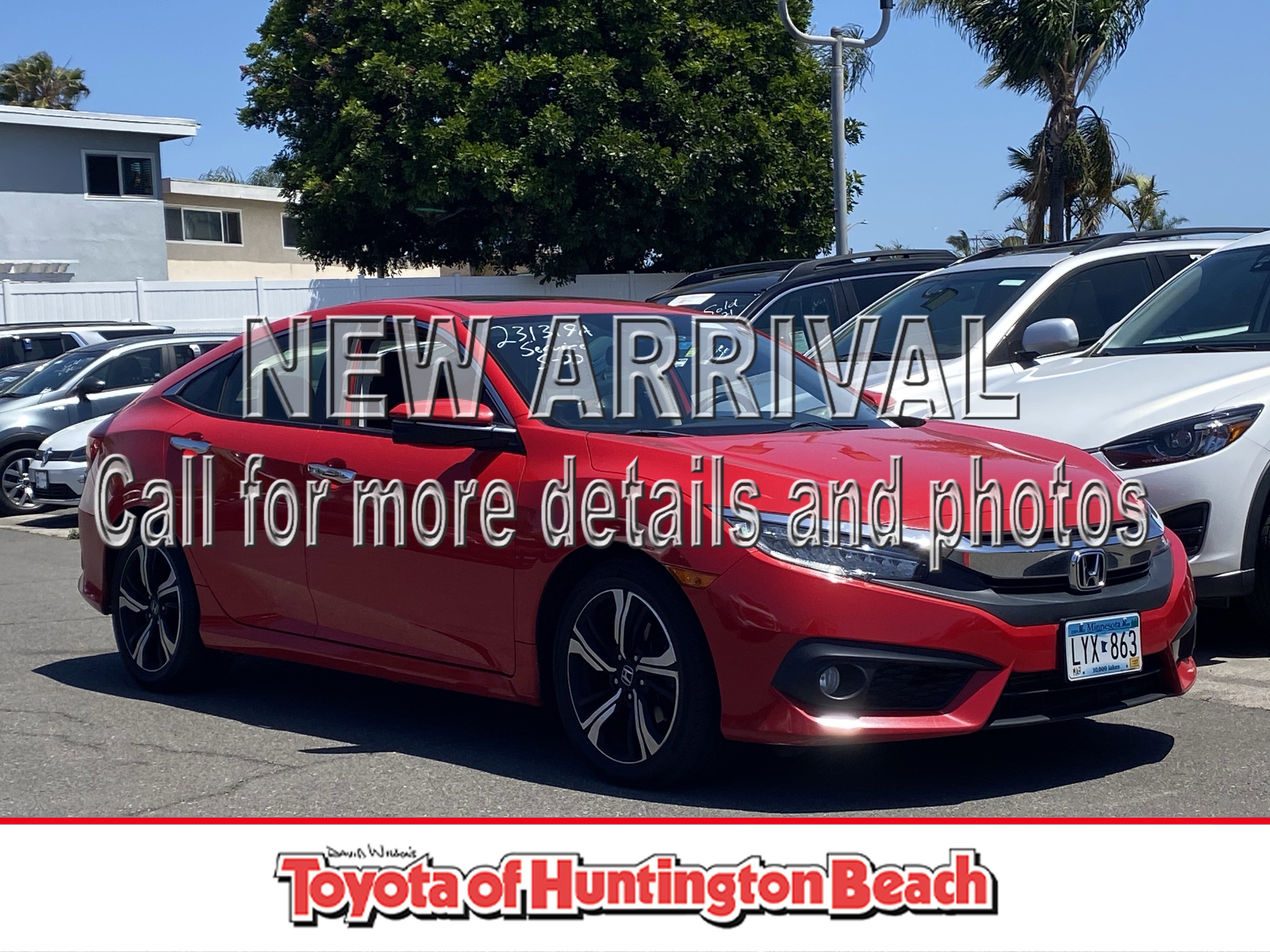 Used 2018 Honda Civic Touring image 1