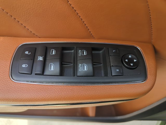 Used 2021 Dodge Charger SRT Hellcat w/ Navigation & Travel Group image 25