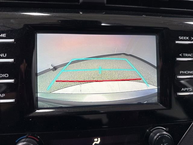 Used 2019 Toyota Camry SE FWD image 2