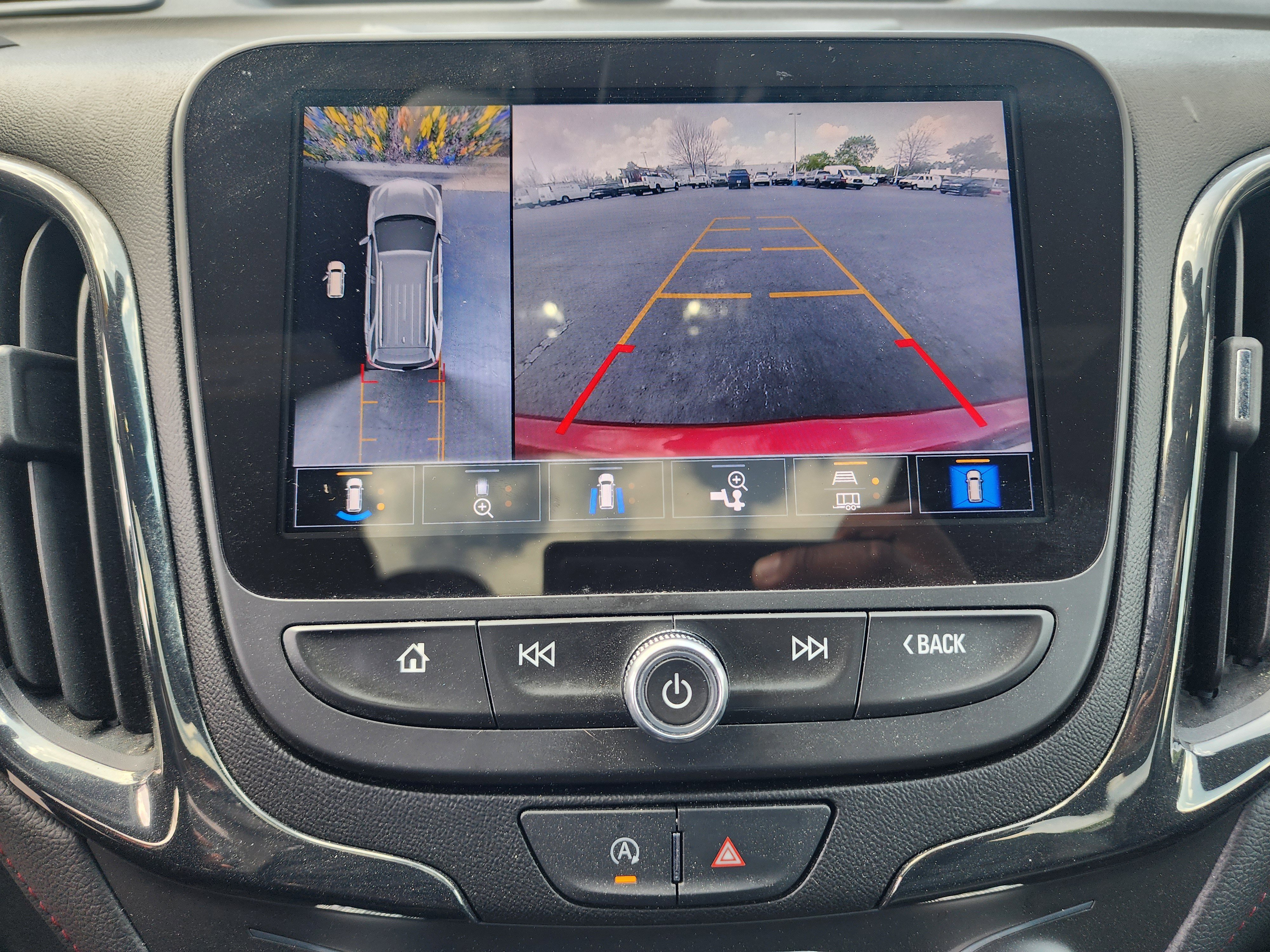 Used 2022 Chevrolet Equinox RS w/ RS Leather Package image 35