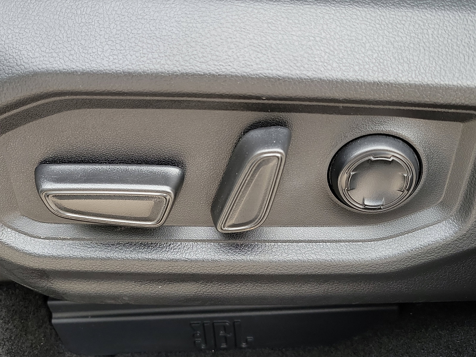 Used 2023 Toyota Tundra Platinum image 13