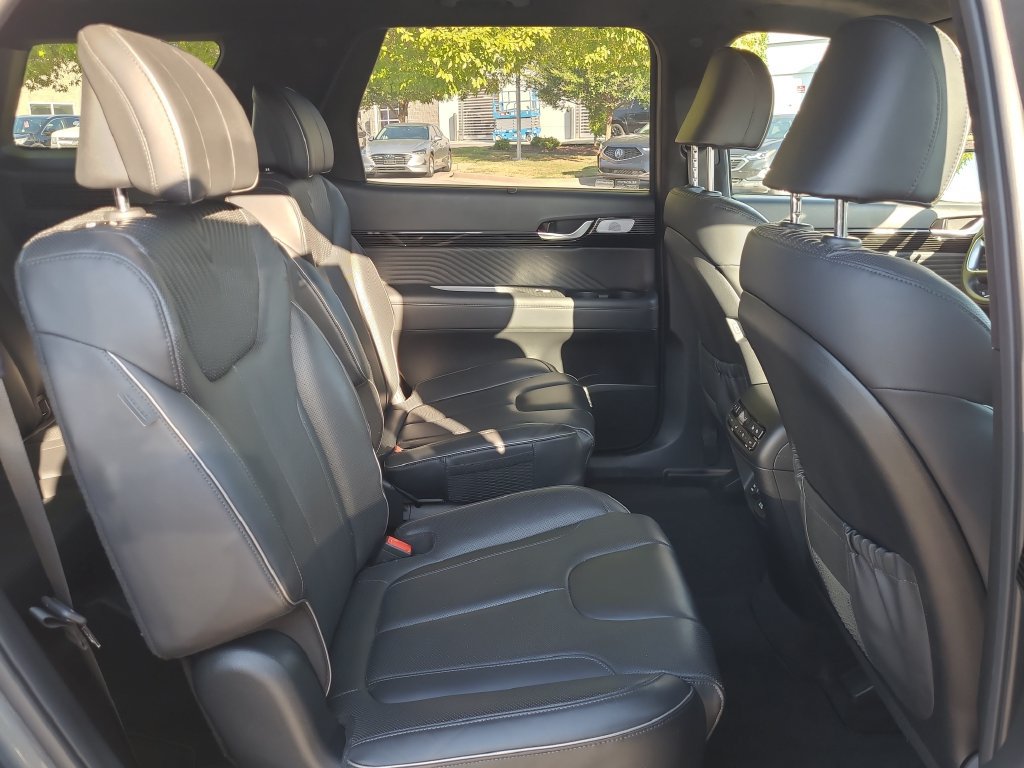 Used 2023 Hyundai Palisade Calligraphy AWD/4WD image 21