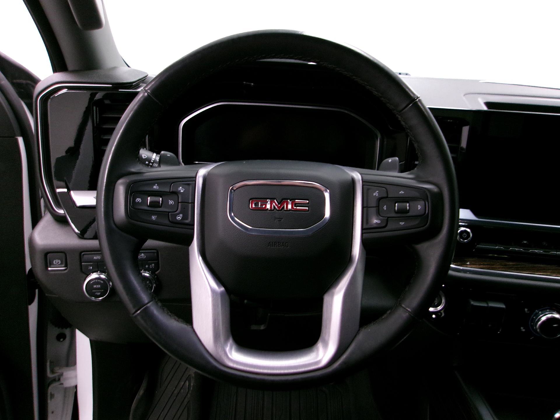 Certified 2023 GMC Sierra 1500 Elevation w/ Preferred Package image 6