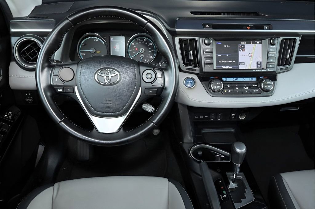 Used 2016 Toyota RAV4 Limited image 20