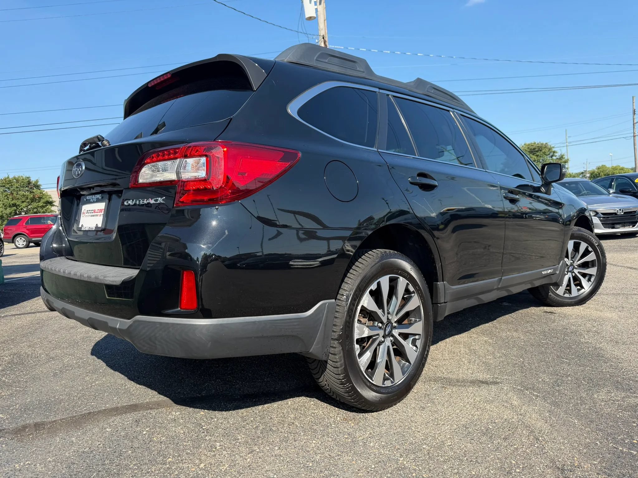 Used 2015 Subaru Outback 2.5i Limited AWD/4WD image 24