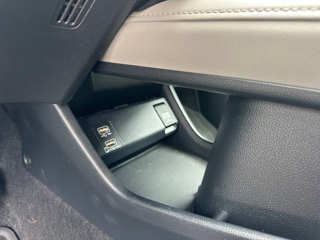 Used 2022 Honda HR-V EX-L image 31