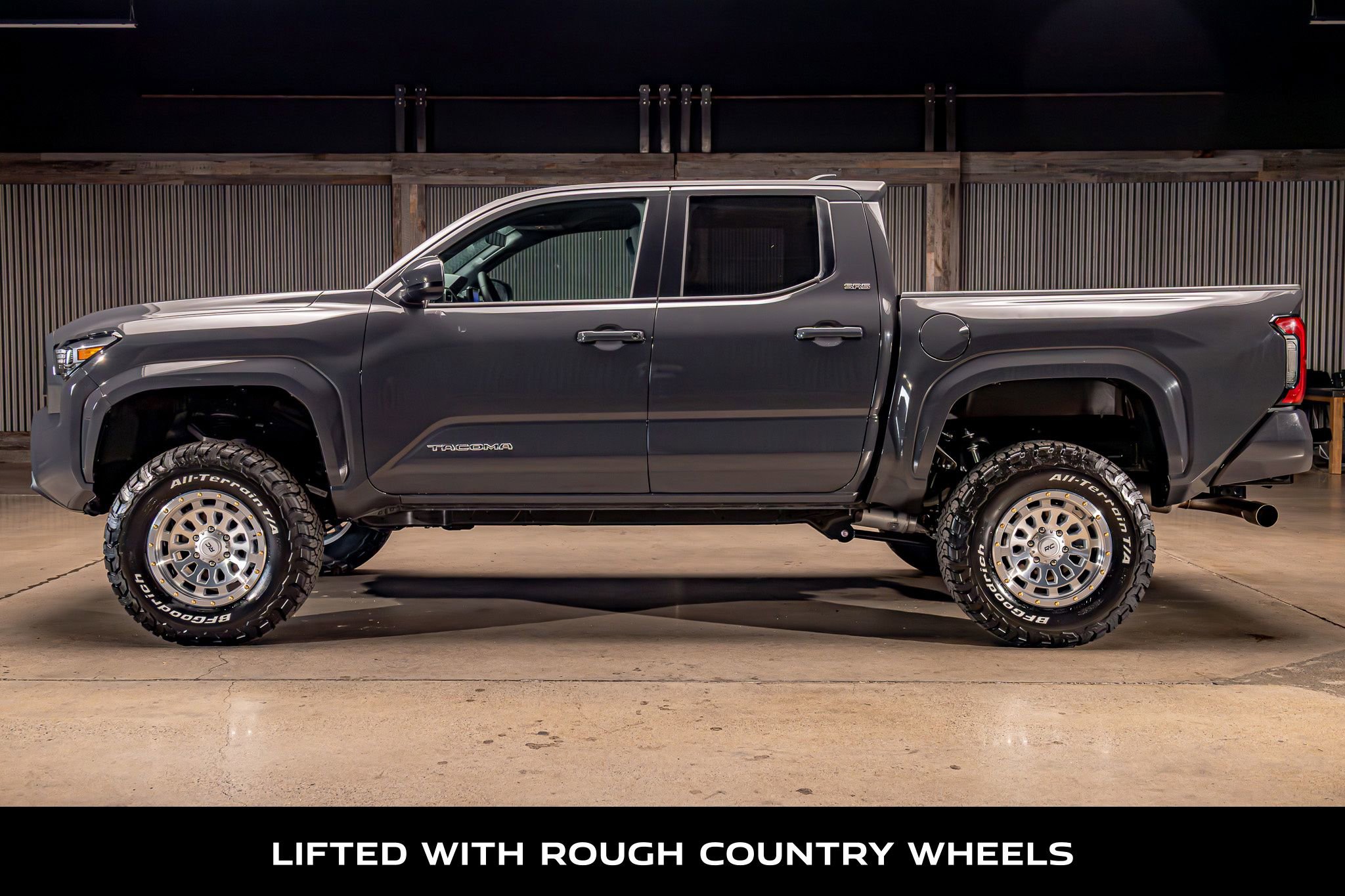 Used 2026 Toyota Tacoma SR5 AWD/4WD image 5