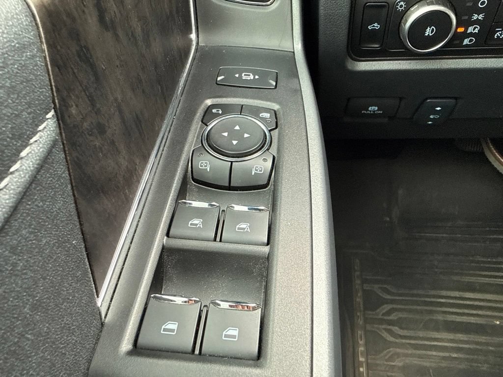 Used 2024 Ford F250 Lariat w/ Lariat Ultimate Package AWD/4WD image 22