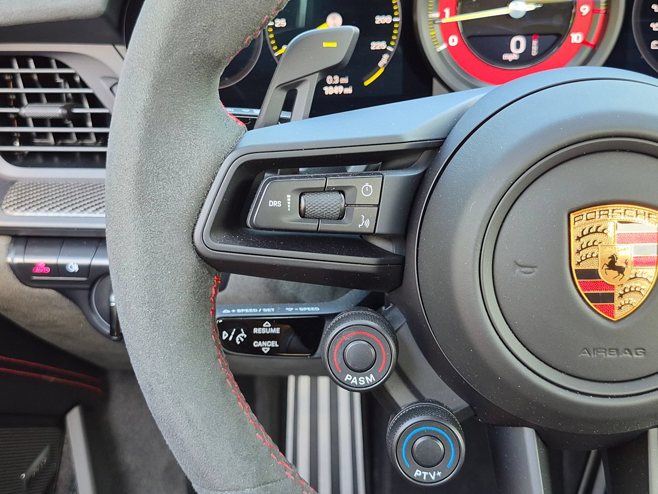 Certified 2025 Porsche 911 GT3 RS RWD image 8