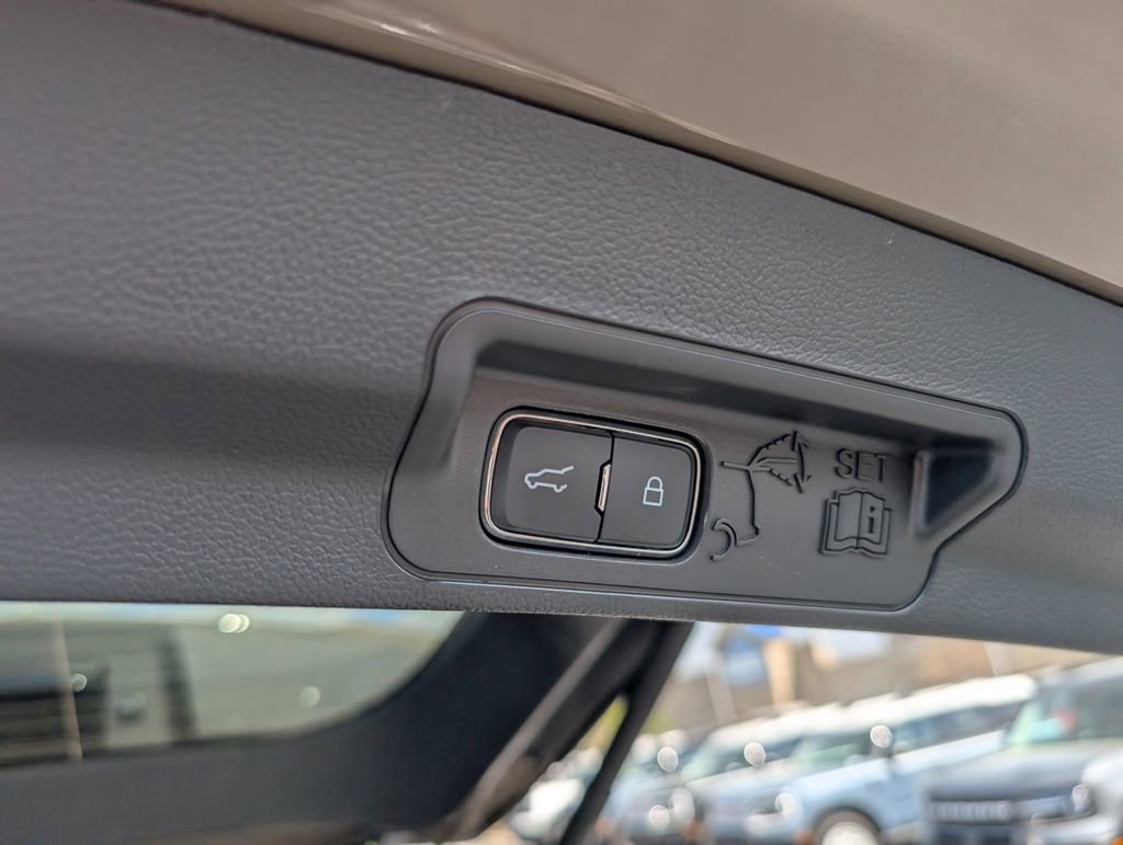 Used 2026 Ford Explorer ST image 10