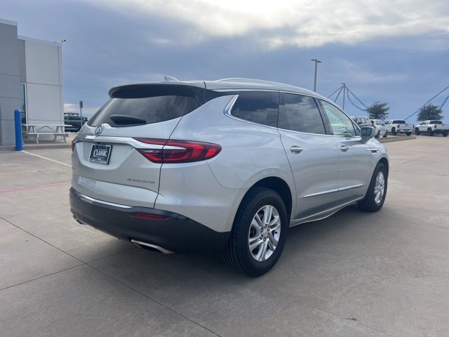 Used 2018 Buick Enclave Essence image 8
