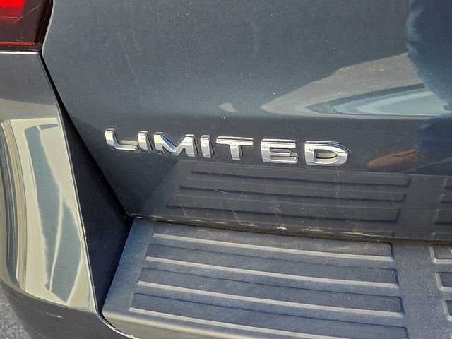 Used 2022 Ford Expedition Limited image 30