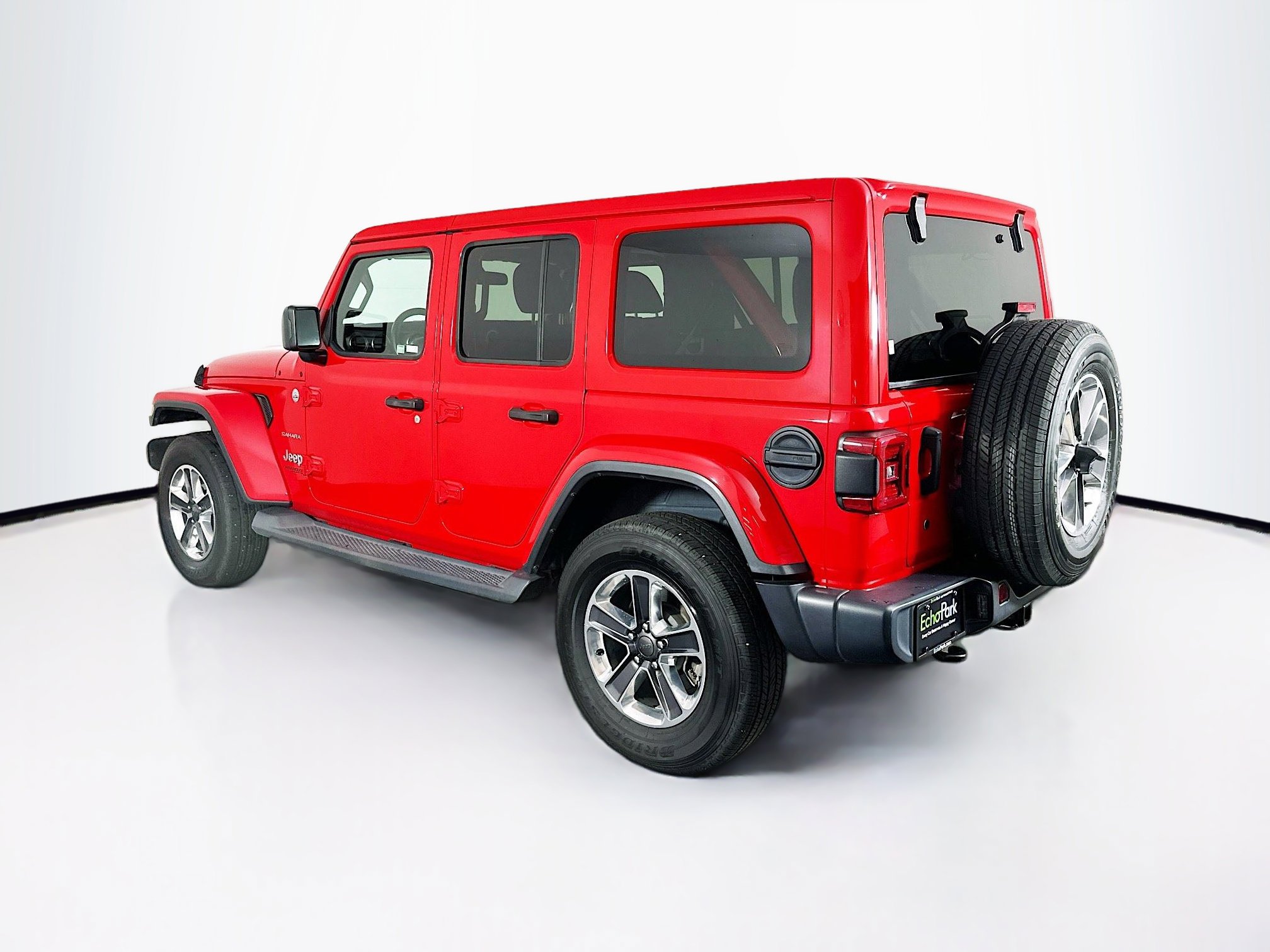 Used 2019 Jeep Wrangler Unlimited Sahara w/ LED Lighting Group image 5