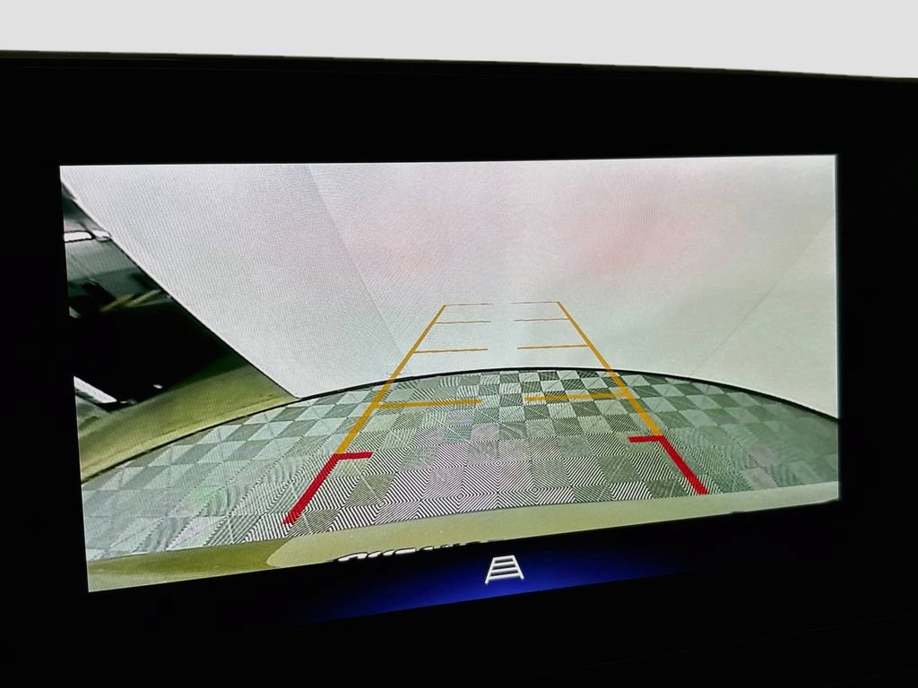 Certified 2024 Chevrolet Trax ACTIV w/ Sunroof Package FWD image 16