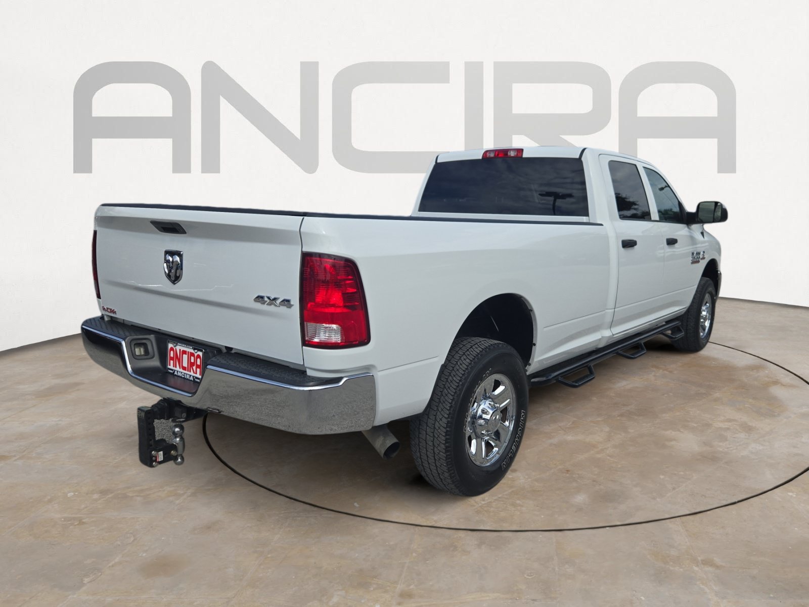 Used 2015 RAM 2500 Tradesman w/ Chrome Appearance Group AWD/4WD image 10