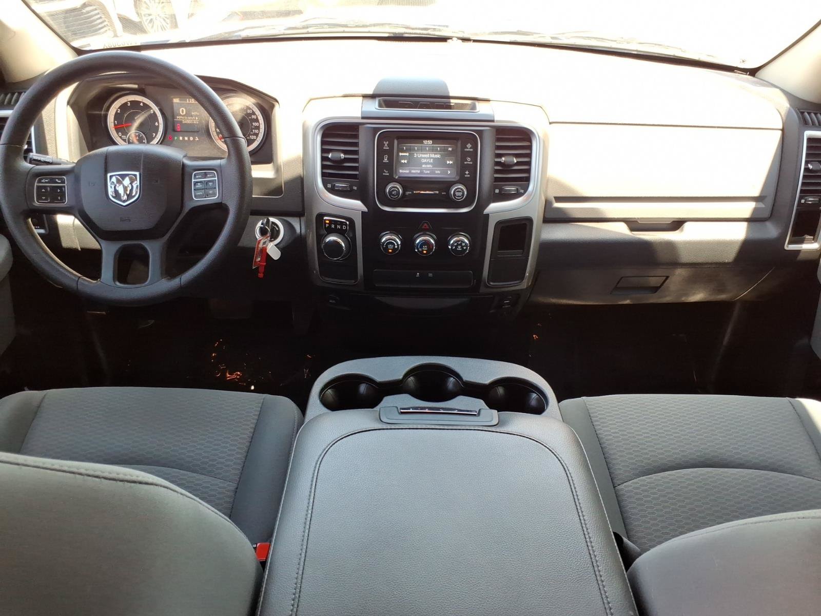 Used 2016 RAM 1500 Classic SLT RWD image 25
