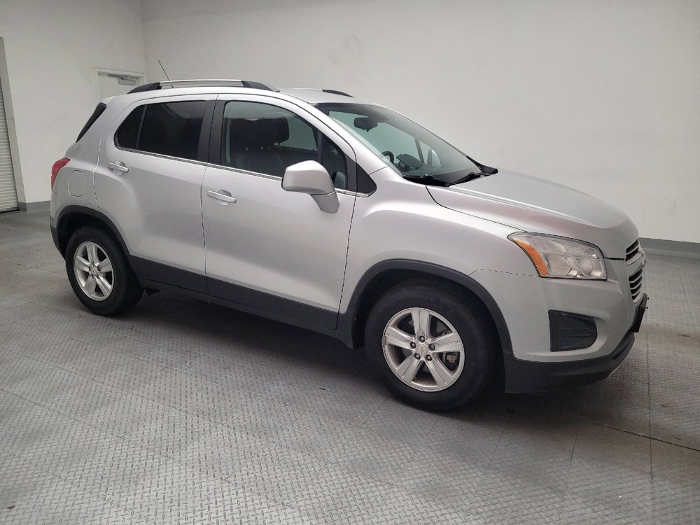 Used 2016 Chevrolet Trax LT w/ LT Convenience Package FWD image 11
