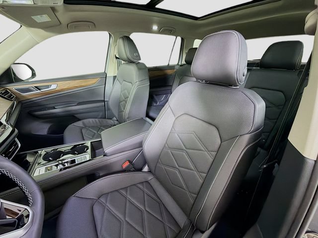 New 2026 Volkswagen Atlas SE FWD image 11