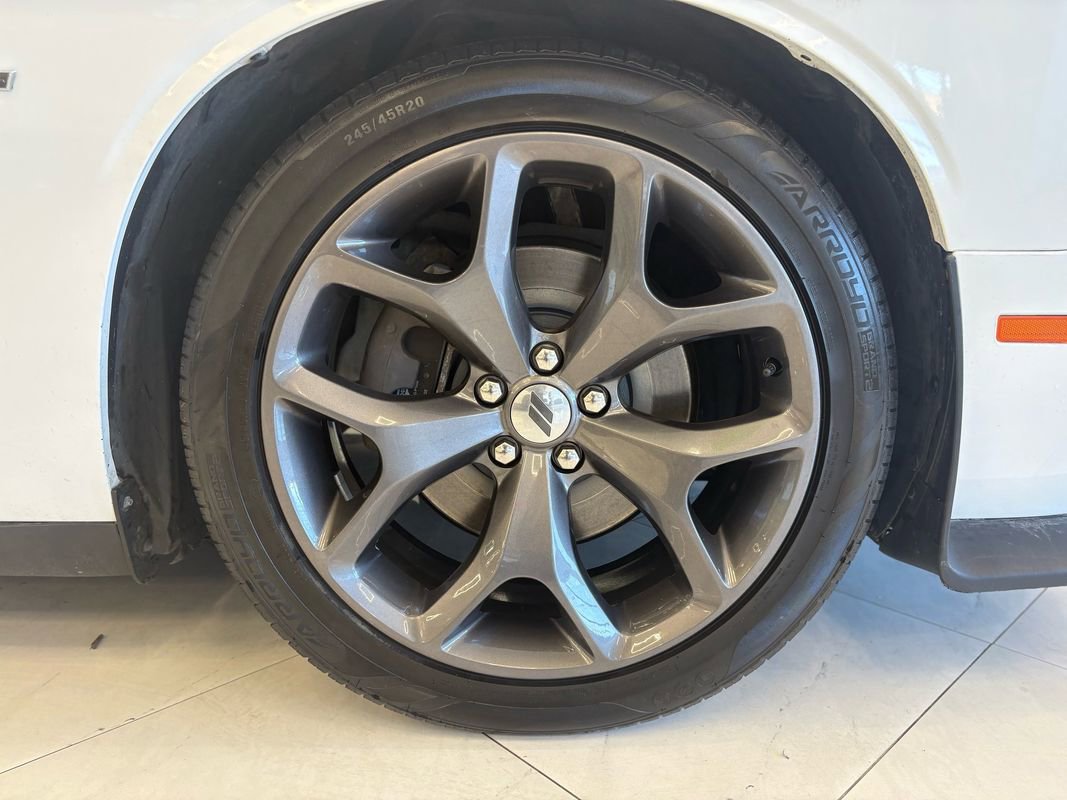 Used 2019 Dodge Challenger R/T image 38