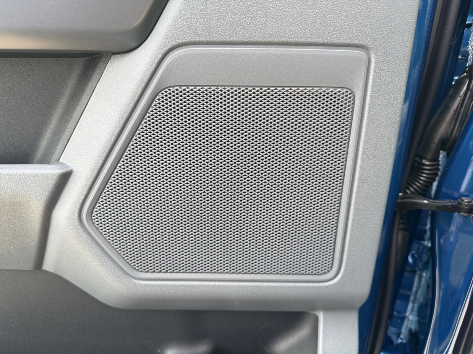 New 2025 Ford F150 XLT w/ Equipment Group 302A MID image 21