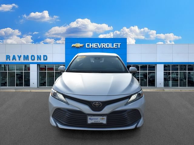 Used 2020 Toyota Camry XLE FWD image 9