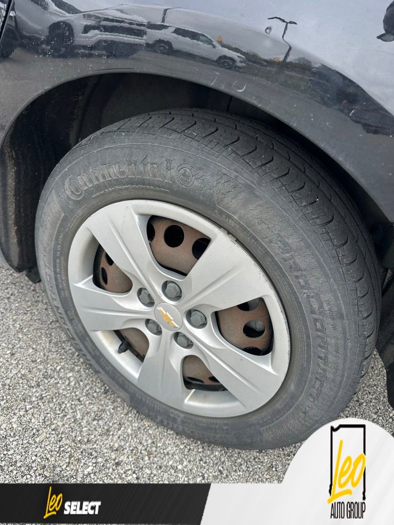 Used 2018 Chevrolet Cruze LS image 8