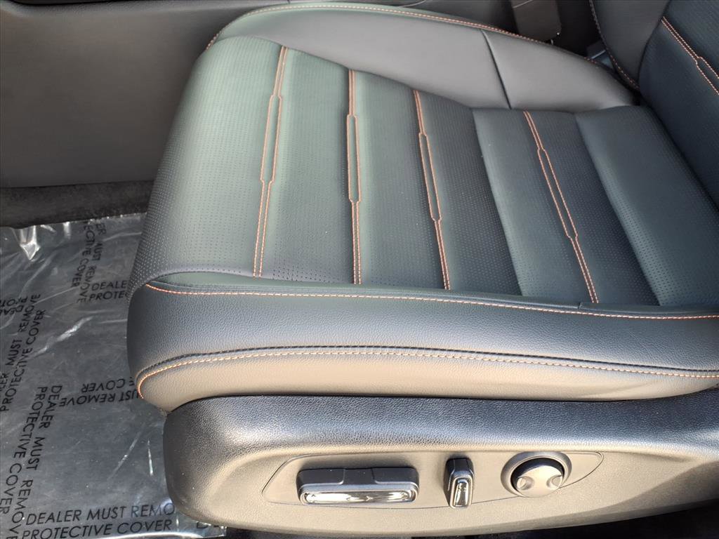 Used 2025 Honda CR-V Sport-L image 5