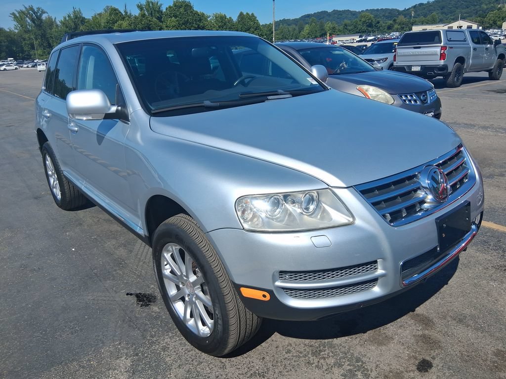 Used 2006 Volkswagen Touareg V10 TDI AWD/4WD image 1