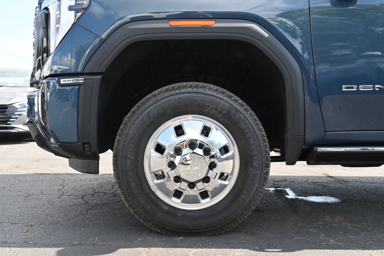 New 2026 GMC Sierra 3500 Denali Ultimate AWD/4WD image 28