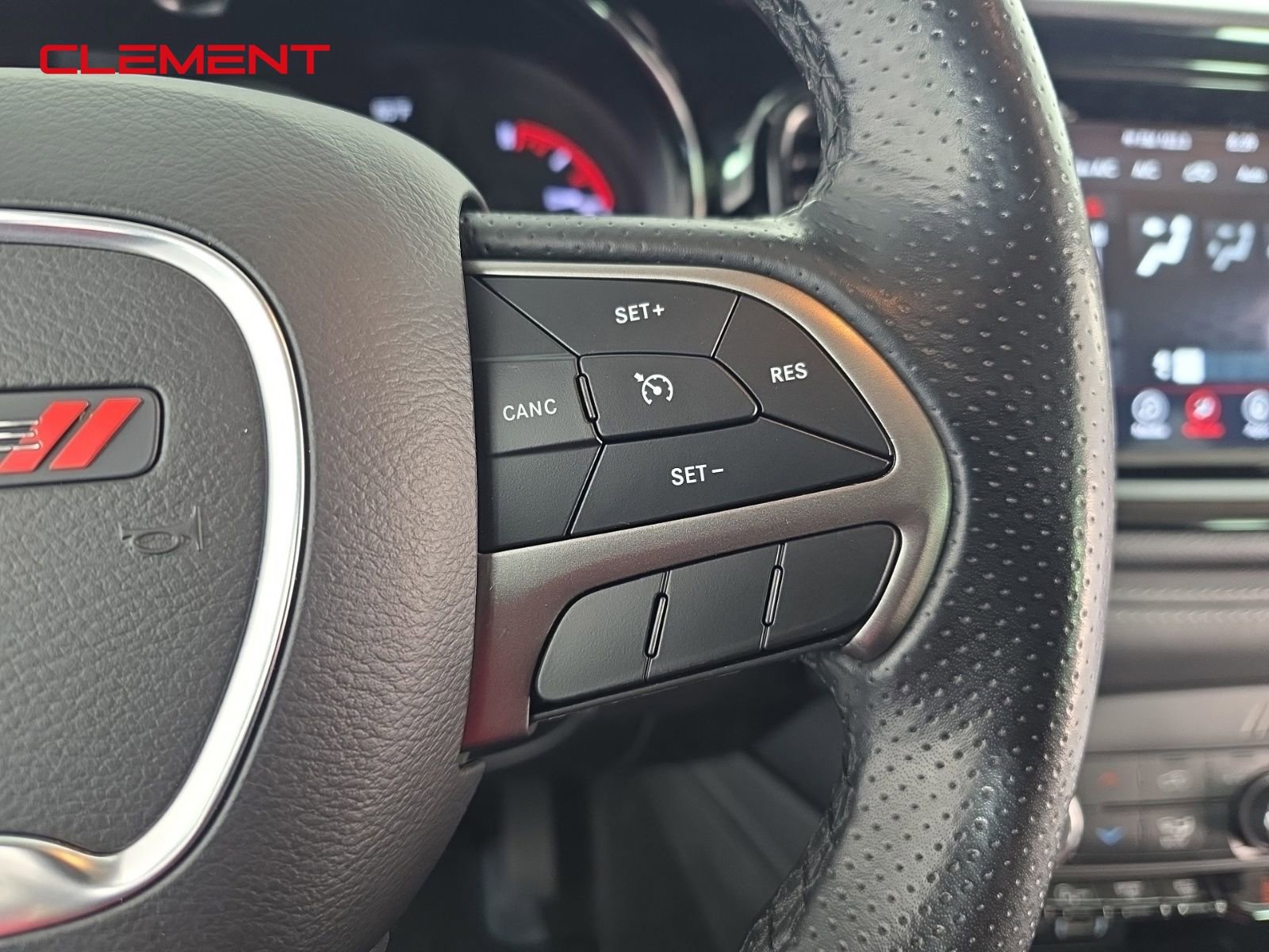 Used 2022 Dodge Durango SXT image 14