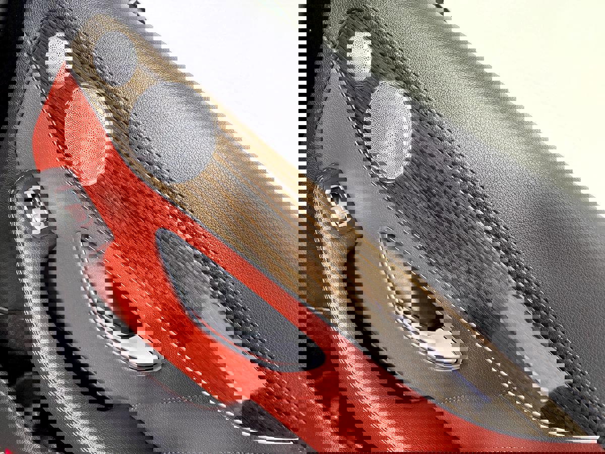 Used 2015 Mercedes-Benz C 400 4MATIC image 39