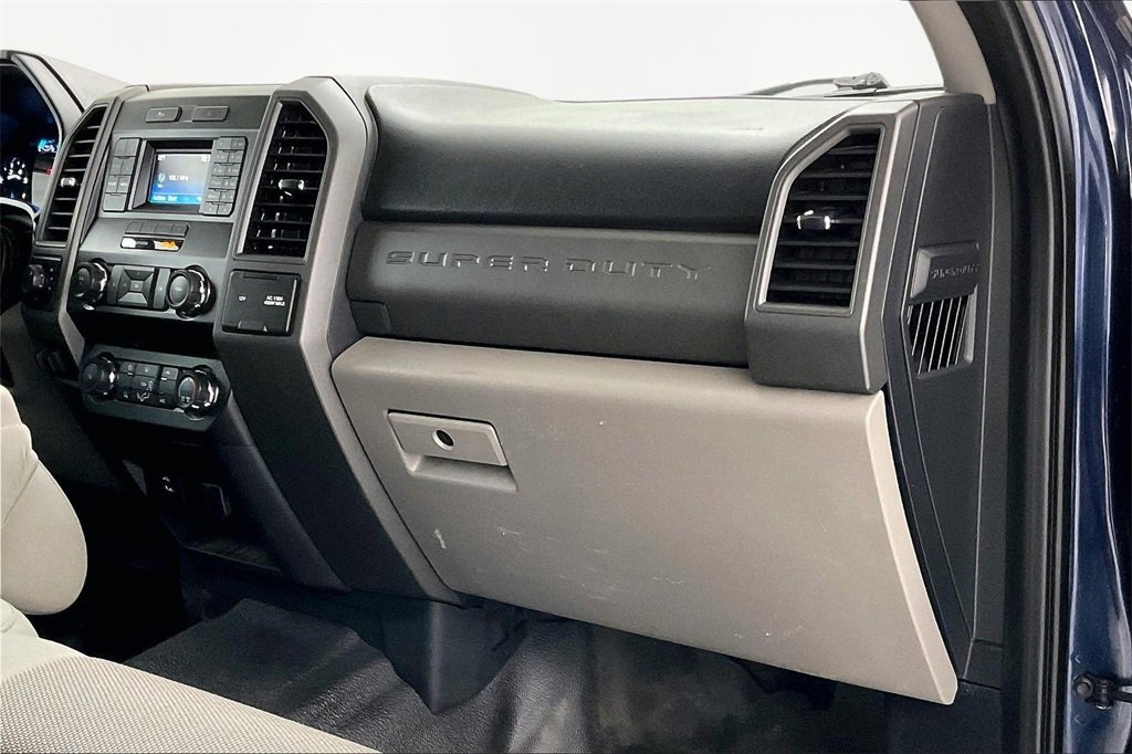 Used 2019 Ford F250 XL w/ Power Equipment Group image 23